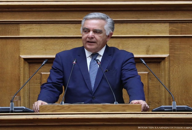 Βασίλης Α. Υψηλάντης: «Απελευθερώθηκε η μετακίνηση αιγοπροβάτων από τα νησιά μας»