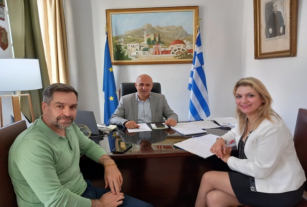 Τον Δήμαρχο Λέρου, Μιχάλη Κόλια επισκέφθηκε η υποψήφια Βουλευτής Δωδεκανήσου ΠΑΣΟΚ -ΚΙΝΑΛ, Κατερίνα Βολονακη